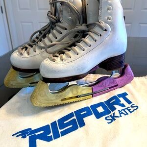 Risport Figure Skates Size 2 w/ 8” MK Phantom Blades!!!⛸️